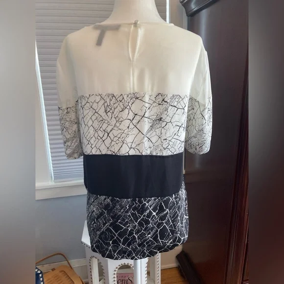 BCBG black white/cream multi-pattern blouse looks great with blazers or jeans - Picture 3 of 6